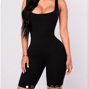 Black. Size medium. Romper by Fashion Nova